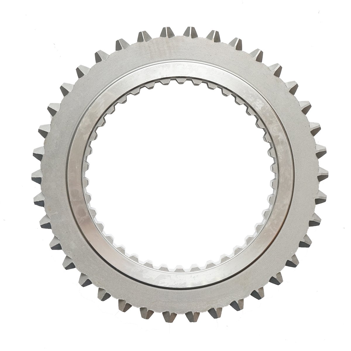 Inel de sincronizare pentru Massey Ferguson interior Z=38, exterior Z=38 cod OEM 1686459M1